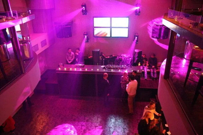 Robe CLUBSPOT 300 CT Световой прибор полного CLUBSPOT 300 CT вращения — фото 4